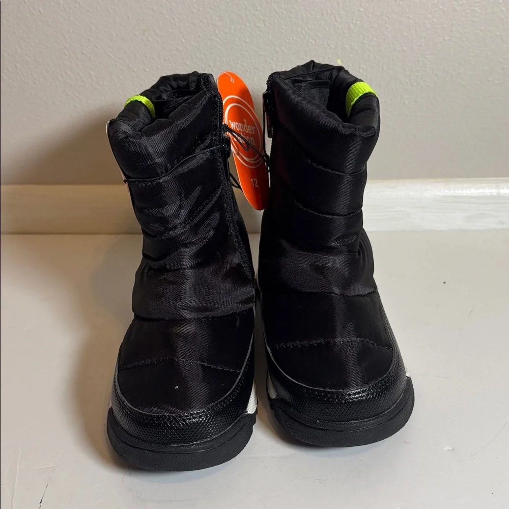 NEW winter snow boots shoes girls boys size 12 black neon sledding NWT warm